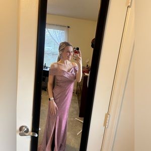 Beautiful sparkly prom/formal dress!